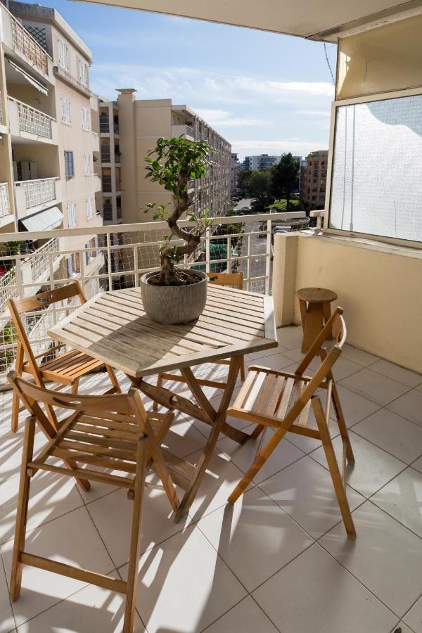 Appartement 55M2, Tres Proche Plage, Hippodrome, Tous Commerces Cagnes-sur-Mer Exterior foto
